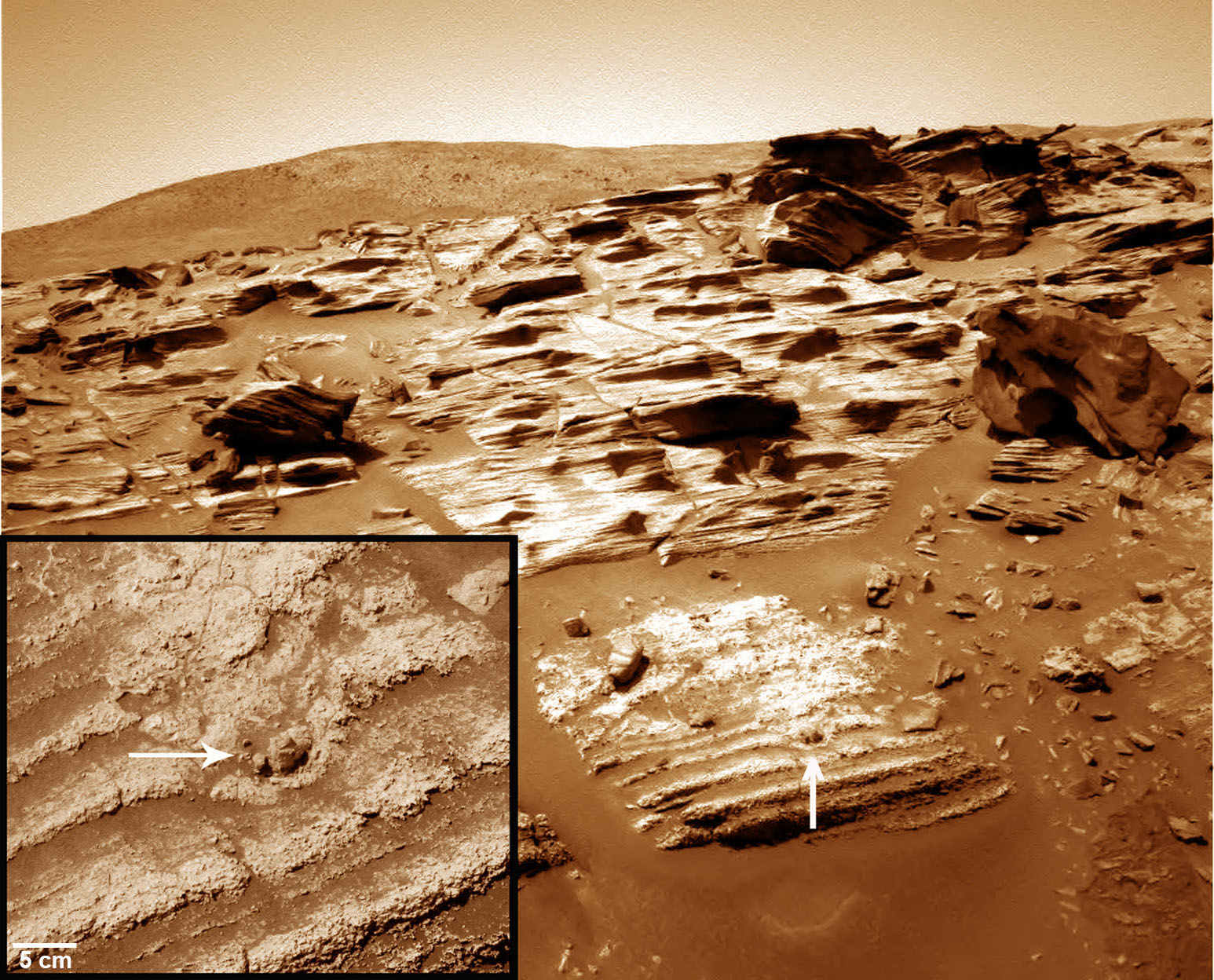 1  phréatomagmatisme 751 - 754jpg copy