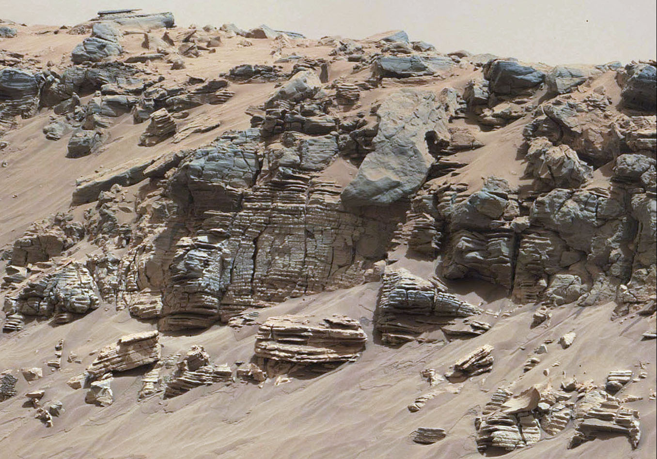 1 3 Strate 1jpg copy